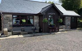 Snowberry Cottages No1